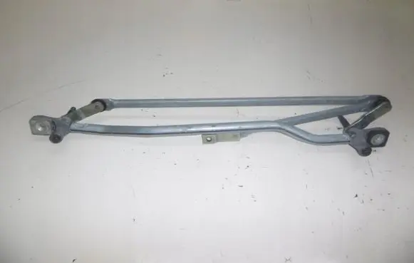 Volvo S80 Front wiper linkage 
