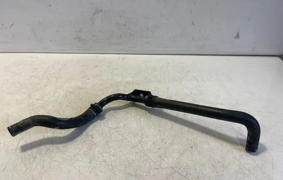 Audi Q3 F3 Engine coolant pipe/hose 05E122447E