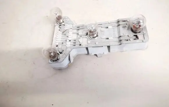 Volkswagen PASSAT B5 Tail light bulb cover holder 3b5945257