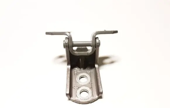 Nissan Qashqai Rear door lower hinge ES030Y ES03