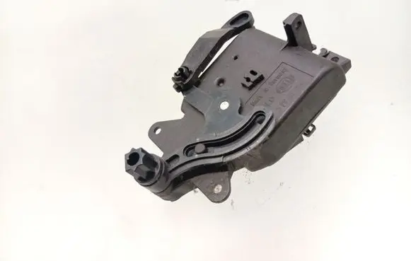 Audi A3 S3 8L Air flap motor/actuator 1J1907511A