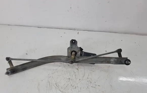 Volkswagen Jetta II Front wiper linkage and motor