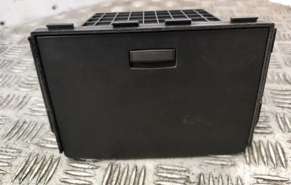 Chevrolet Captiva Glove box TBX28