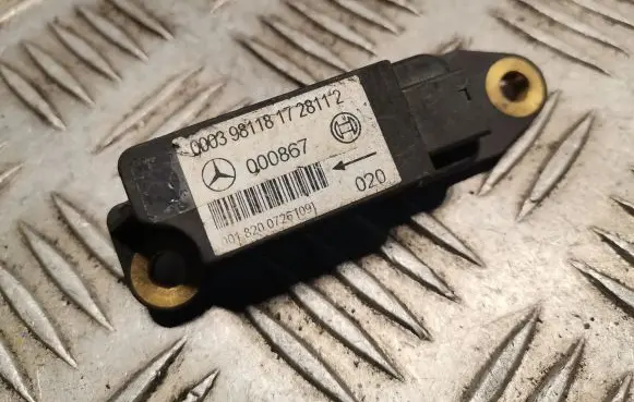 Mercedes-Benz SLK R170 Airbag deployment crash/impact sensor 0018200726