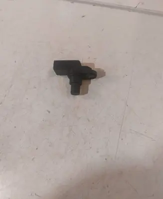 BMW 7 E38 Camshaft position sensor 2249320