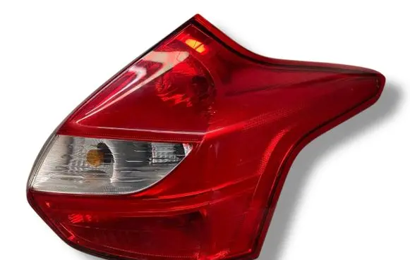Rear/tail lights