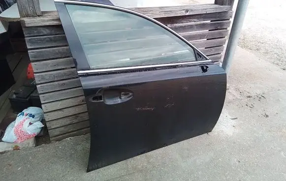 Lexus IS 220D-250-350 Front door