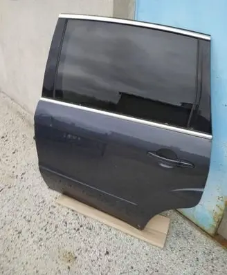 Ford S-MAX Rear door