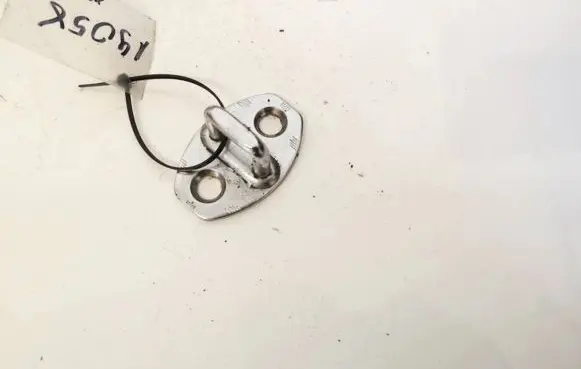 Volkswagen Caddy Front door lock loop/hook striker 3b0837033j