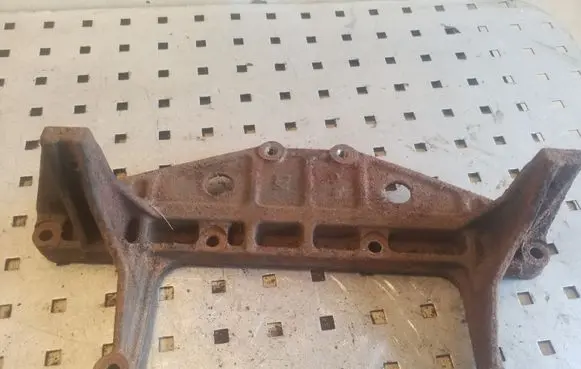 Mitsubishi Pajero Other engine bay part