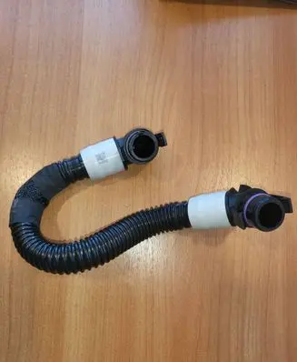 Tesla Model Y Hybrid/electric vehicle battery cooling hoses/tubes 1105383-00-C