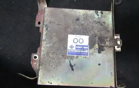 Nissan Primera Engine control unit/module 2371057J00 A93-B41