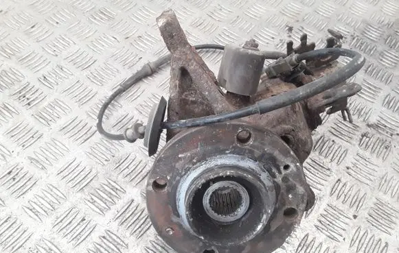 Citroen Xsara Picasso Front wheel hub spindle knuckle