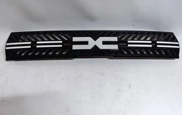 Dacia Duster III Front bumper upper radiator grill 622566537R