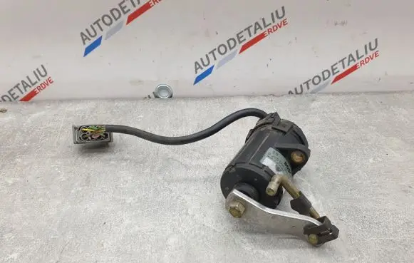 BMW 3 E36 Accelerator pedal position sensor 2244132 0205001006