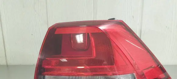 Volkswagen Golf VII Rear/tail lights 5G0945096F 90017906 ML900179069654