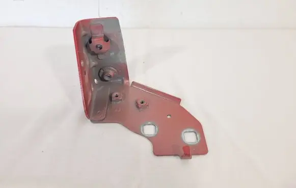 Renault Captur Fender mounting bracket 641819714R