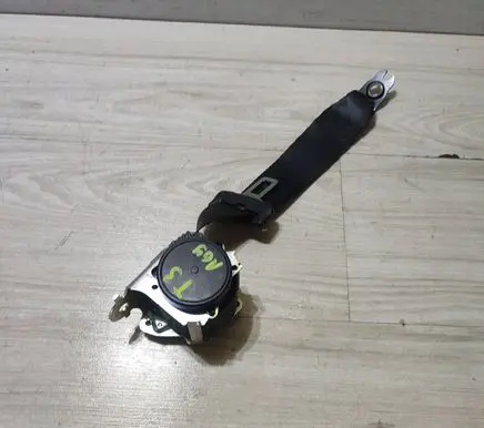 Opel Corsa F Middle seatbelt (rear) 98265640XX