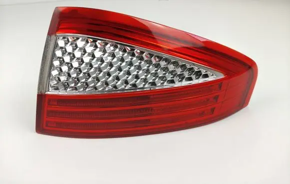 Ford Mondeo MK IV Rear/tail lights 7S7113404A