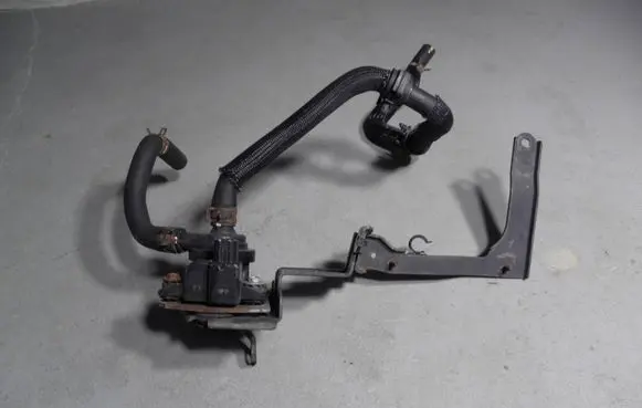 Lexus RX 330 - 350 - 400H Water pump IMPRK1140046