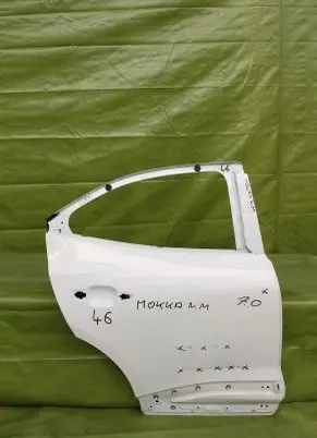 Opel Mokka X Front door 000259
