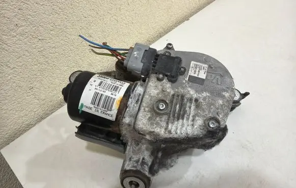 Citroen C5 Wiper motor 53569512