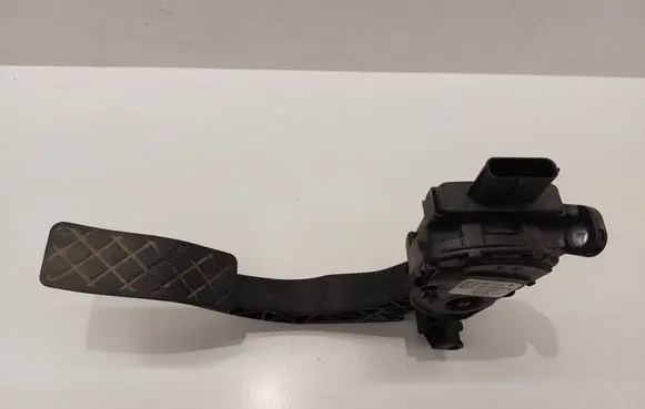 Audi A4 S4 B8 8K Accelerator throttle pedal 8K1721523