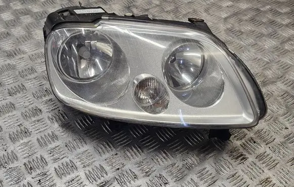 Volkswagen Caddy Headlight/headlamp 2K0941006D 200612579 1237912700