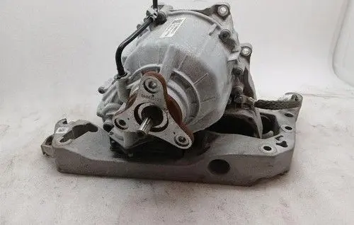BMW M3 G80 Gearbox transfer box case 7888874