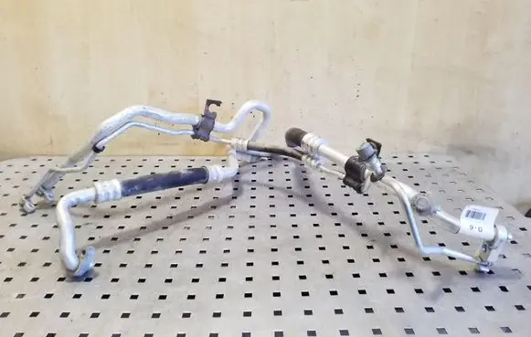 Tesla Model S Air conditioning (A/C) pipe/hose 103796200E