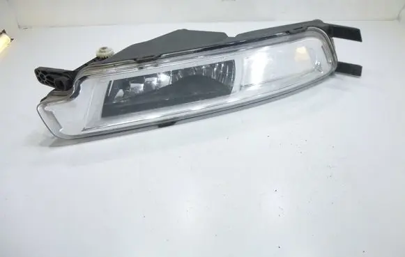 Volkswagen PASSAT B8 Front fog light 3G0941661L 1NA01183913 0118391300504816