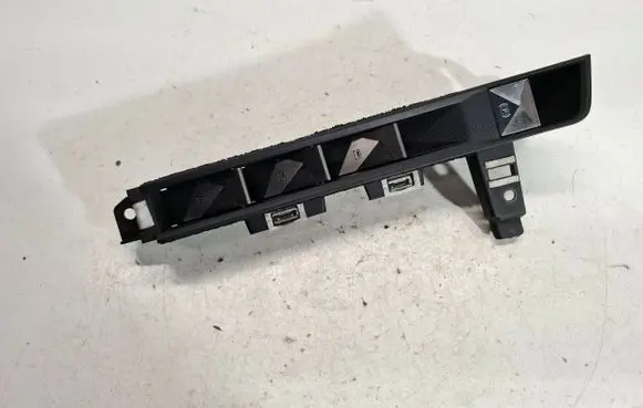 Citroen DS7 Crossback Electric window control switch 9821893877 9817778077 9817778477
