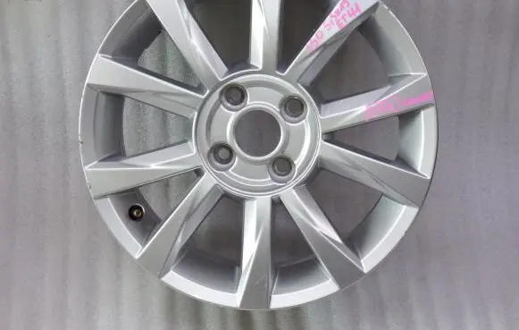 Volkswagen Up R15 alloy rim 