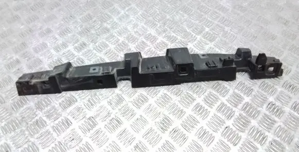 BMW i3 Fender mounting bracket 7299184