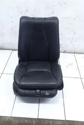Front passenger seat