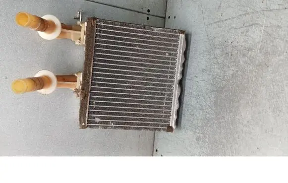 Nissan Almera A/C cooling radiator (condenser)