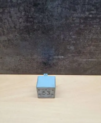 Volkswagen Golf IV Other relay 141951253B 20240072