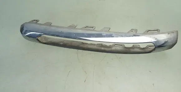 Mercedes-Benz E A207 Front fog light trim/grill C20752135