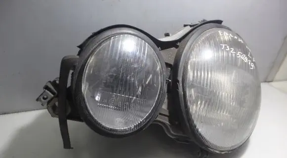 Mercedes-Benz E W210 Headlight/headlamp 144869