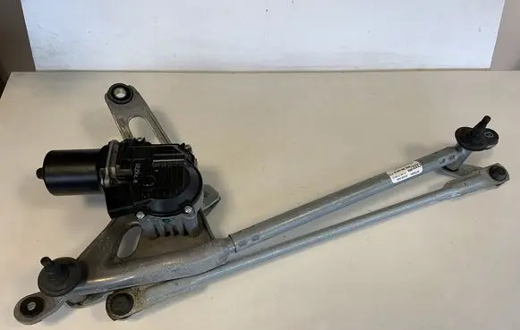 Audi A5 Front wiper linkage and motor 8W6955023B 8W6955119 8W6023