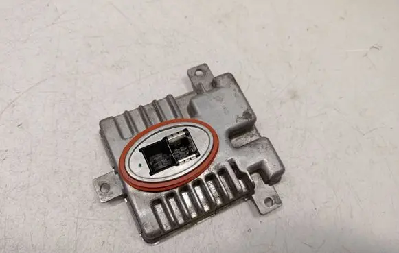 BMW 5 F10 F11 Xenon control unit/module 7237647 63117237647