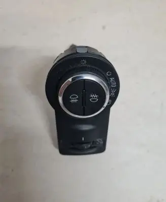 Opel Astra J Other switches/knobs/shifts 13268707