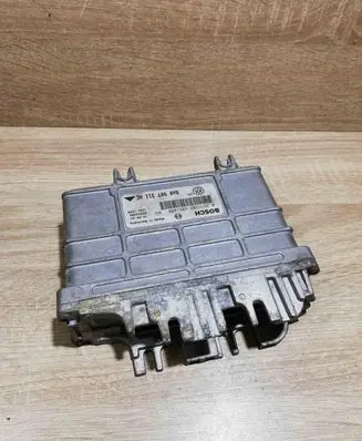 Seat Toledo I (1L) Engine control unit/module ECU 8A0907311AC 0261203485