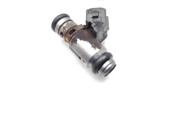 Renault Scenic II - Grand scenic II Fuel injector 82064228