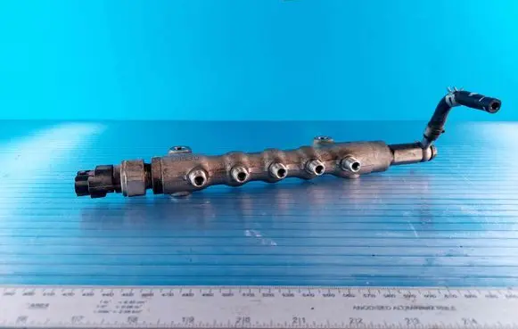 Subaru Forester SH Fuel main line pipe 01M12 01M10954