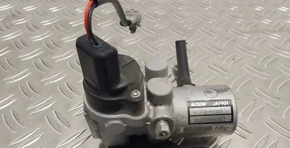 Toyota Prius (NHW20) ABS Pump 4727027010