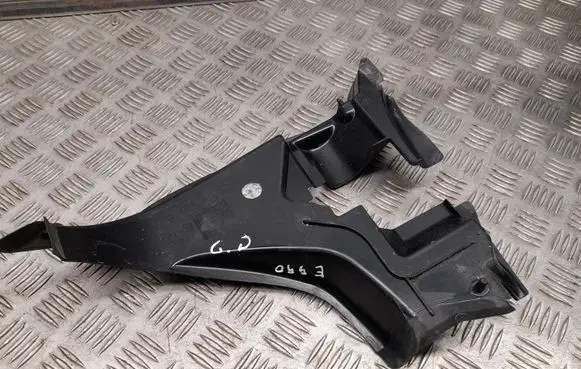 Mercedes-Benz E A207 Other trunk/boot trim element A2076930633