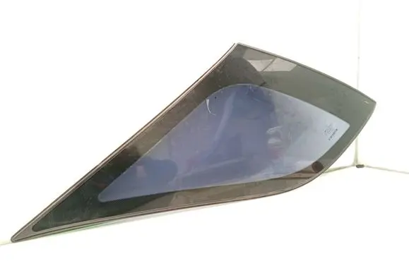 Mercedes-Benz ML W164 Rear side window A1646700011 43R000004