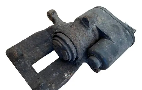 Volvo XC70 Rear brake caliper 32332594