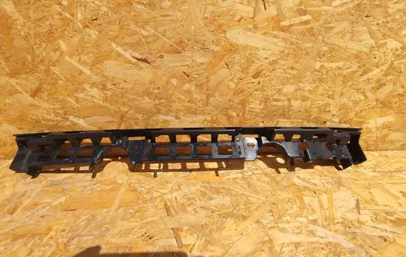 Volkswagen Caddy Rear bumper mounting bracket 2K7807863B